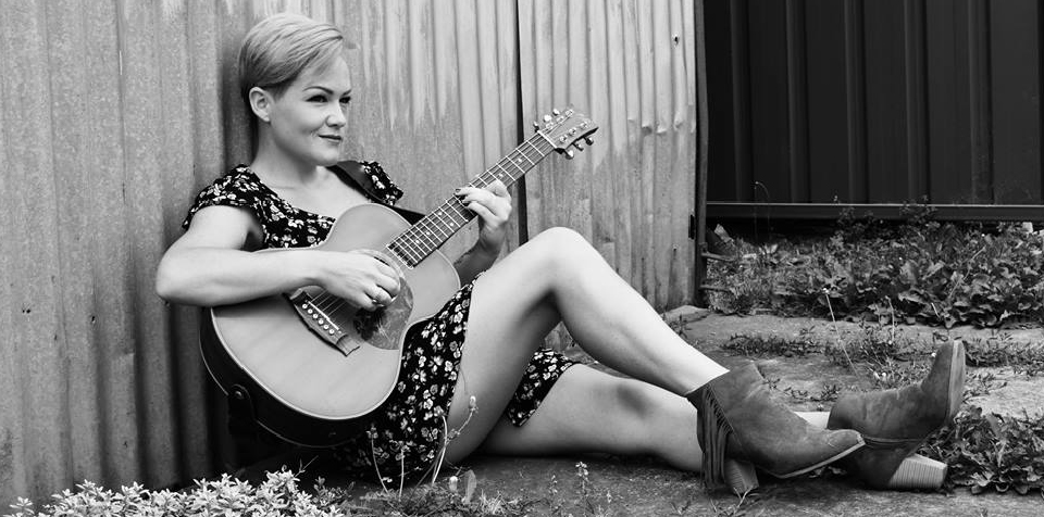 Sarah Paton Sat 17 Nov 7pm